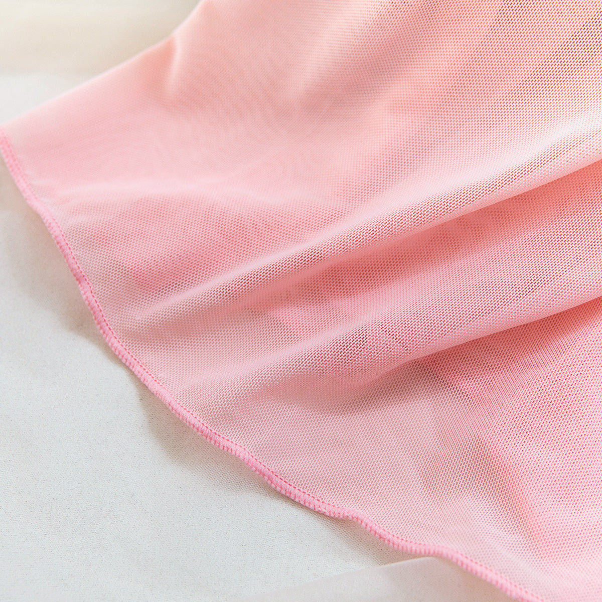 Conjunto de lencería para mujer, camisola con abertura lateral de encaje.