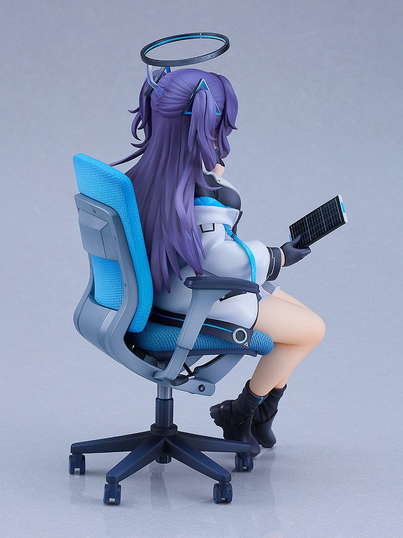 (GSC) Blue Archives Hayase Yuka - The Accountant's Daily Life Scale Figure