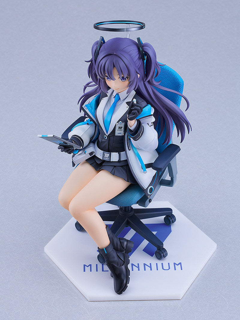 (GSC) Blue Archives Hayase Yuka - The Accountant's Daily Life Scale Figure