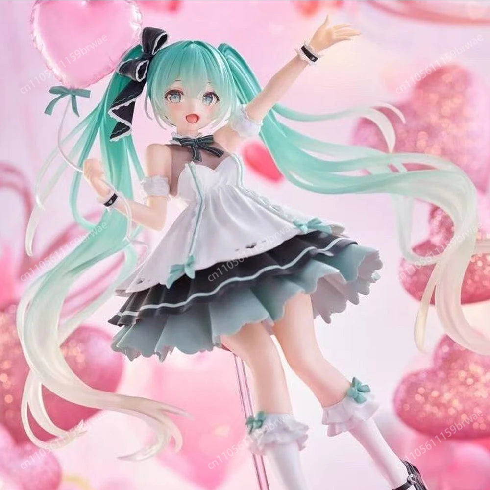 In Stock TAITO Hatsune Miku Artist MasterPiece+ Birthday 2025 Party Ver Balloon Figure Model Original Toys Gifts Collection