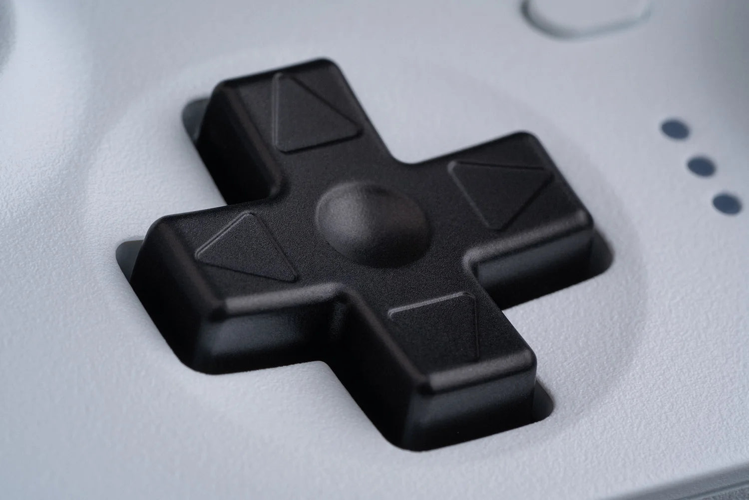 8BitDo Ultimate 2 Bluetooth Game Controller, Gamepad with TMR Joysticks & Hall Effect Triggers  for Nintendo Switch 2,PC,Windows