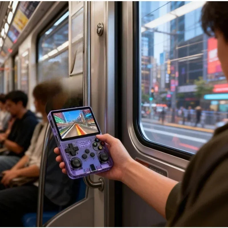 New Retro R36S Handheld Video Game Console 3.5 Inch IPS Screen 64GB/128GB Preloaded Games Portable Pocket Player Linux System