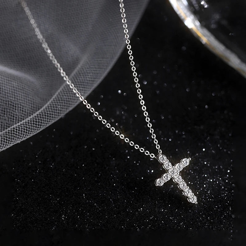 Luxury 2.2CTTW D VVS1 Moissanite Cross Pendant Necklaces for Women Man 100% 925 Sterling Silver Necklace Religious Jewelry