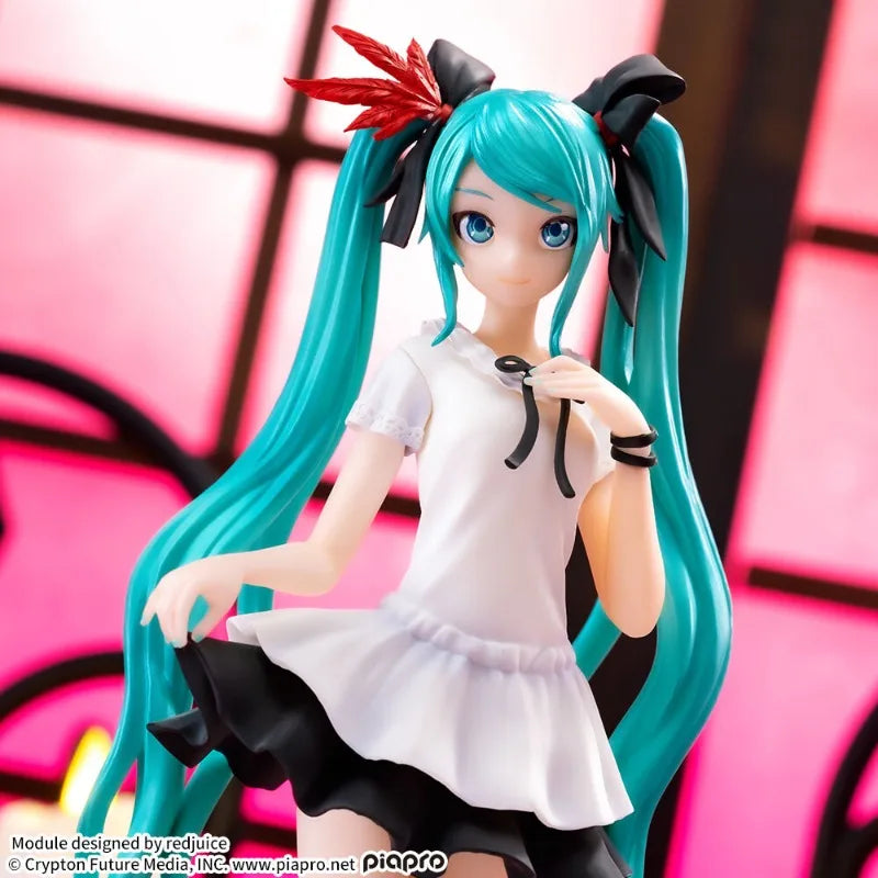 SEGA Original Genuine Vocaloid Singer Hatsune Miku Project Diva Mega 39's Luminasta Supreme Ver 18cm Model Toy Figures Gifts