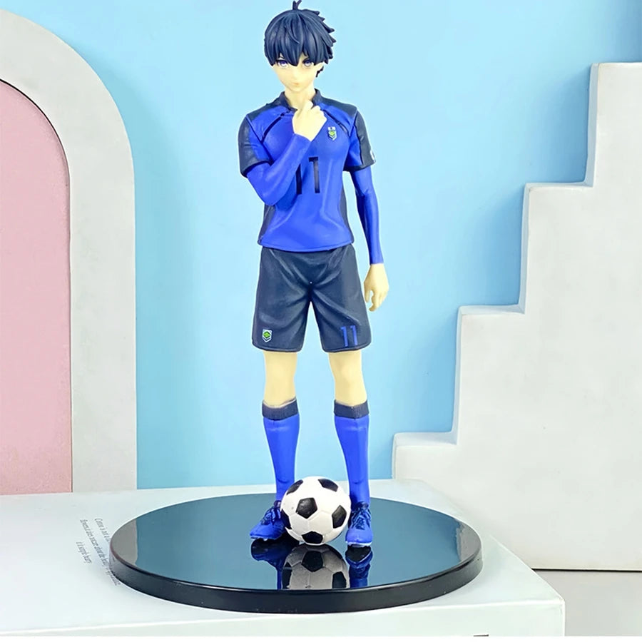 17cm Blue Lock Anime Figure Forward Isagi Yoichi Action Figure Japanese Football Boy Figurine PVC Adult Collection Model Toys